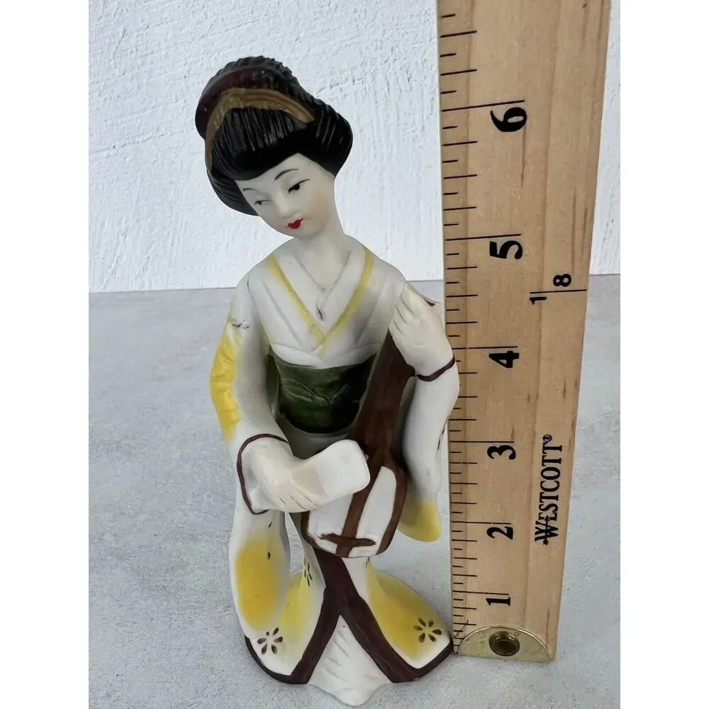 Vintage Decorative Japanese Geisha Girl Porcelain Figurine w/ Playing Instrument